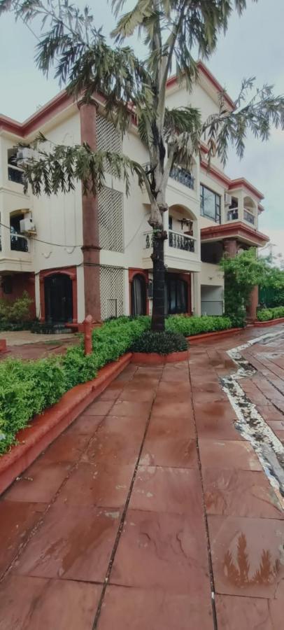Sun City Resort Baga Exterior foto