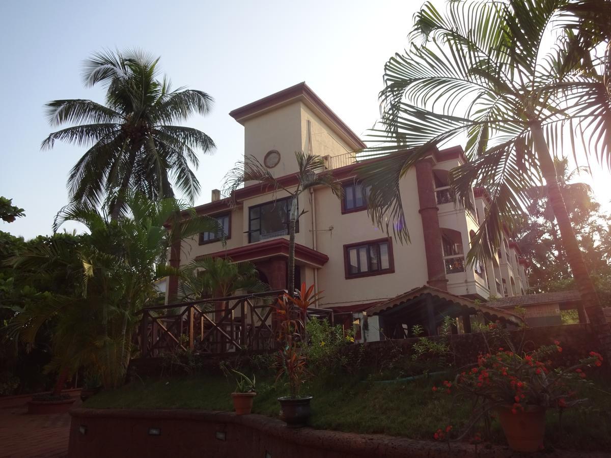 Sun City Resort Baga Exterior foto